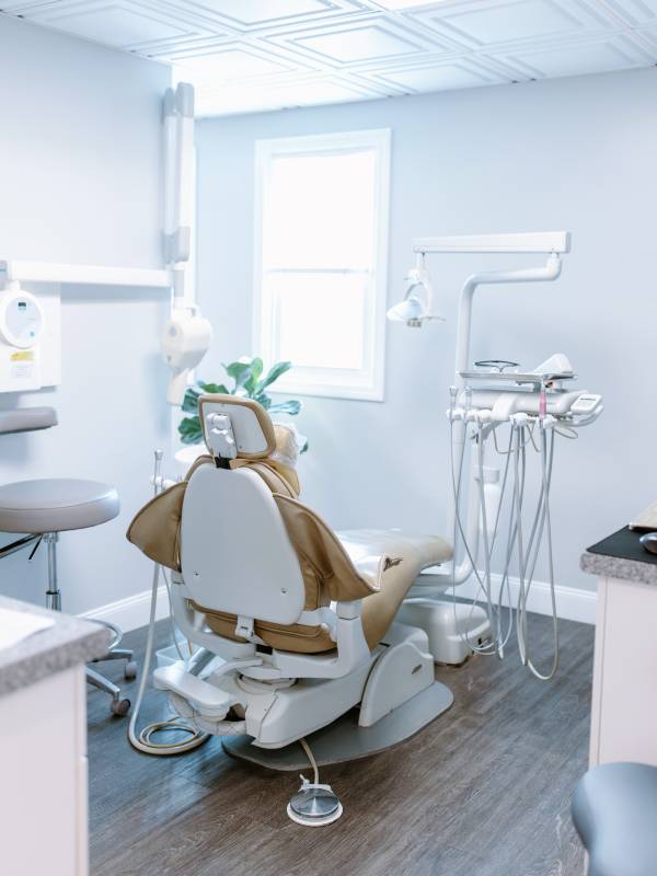 Dentist in Woonsocket RI, Family and Cosmetic Dentistry 02895